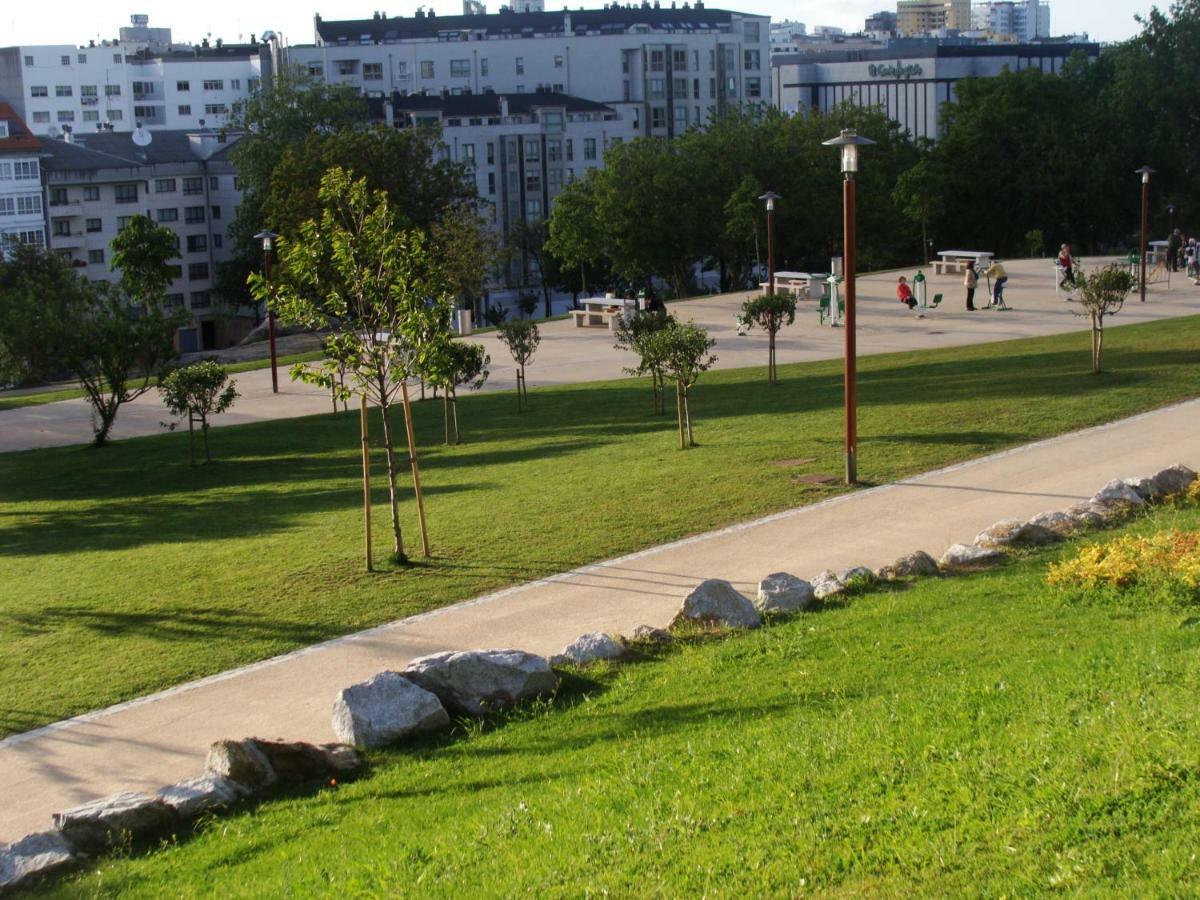 Acogedor Apartamento Cerca De Las Estaciones De Bus Y Tren A Coruña Exteriér fotografie