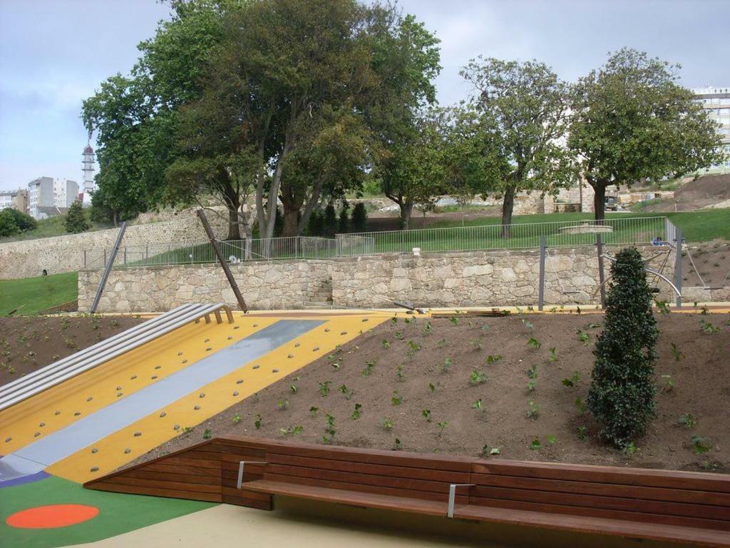 Acogedor Apartamento Cerca De Las Estaciones De Bus Y Tren A Coruña Exteriér fotografie